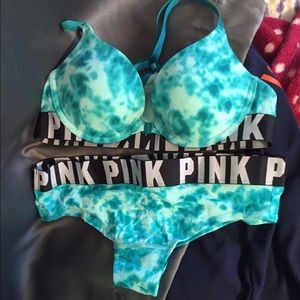 NWOT teal VS Pink set