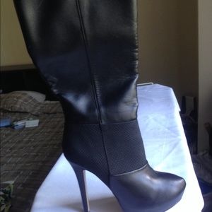 Gorgeous Long dressy boots by Just Fab🔥🔥