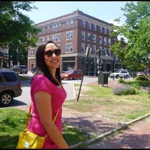 Meet your Posher, Stephanie