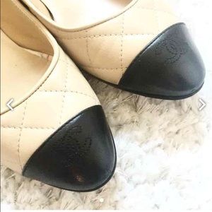 SOLD❤️Chanel flats 37 1/2 Make me an offer!