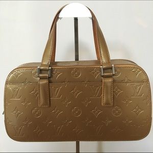 Louis Vuitton Monogram Vernis Gold Shelton Bag
