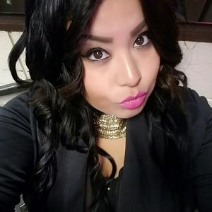 Meet your Posher, Patricia