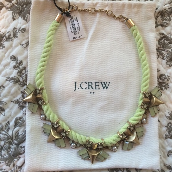 J.Crew Statement Necklace NWT- wedding accessory - Picture 1 of 4