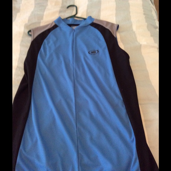 Performance cycling jersey