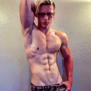 Meet your Posher, Slava