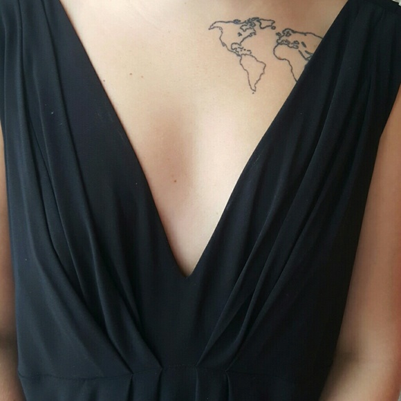 Dress - Picture 3 of 4