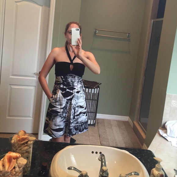 BCBGMaxAzria Dresses & Skirts - Black and white BCBG Maxazaria dress