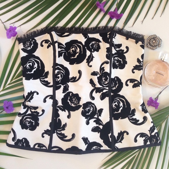 White House Black Market Tops - {WH|BM} White & Black Rose Bustier Top