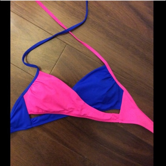 VS Pink wrap swim top