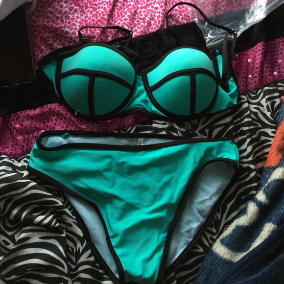 2 piece bikini