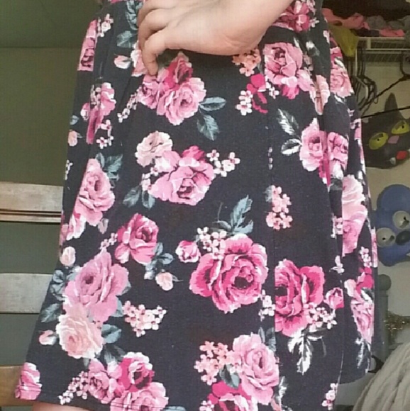 Flower Sundress - Picture 1 of 3