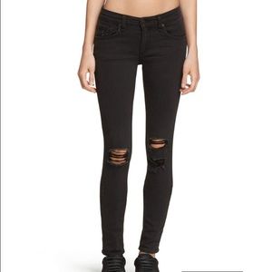 NWOT Rag&Bone Soft Rock with Holes skinny jeans 26