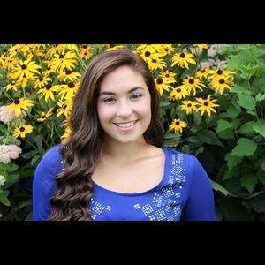 Meet your Posher, Courtney