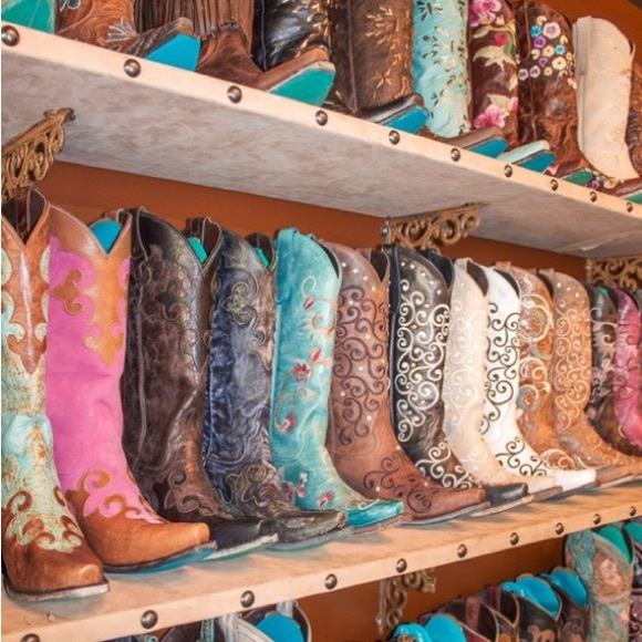Cowgirl Boots๐ All Sizes Available! - Picture 3 of 6