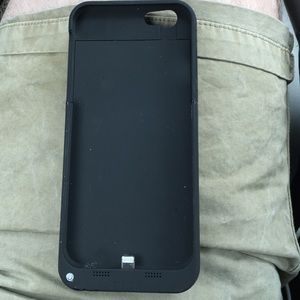 iPhone 6 charging case