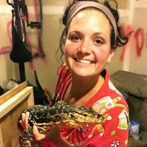 Meet your Posher, Danielle