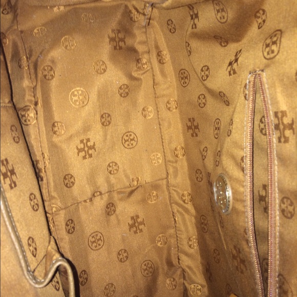 Tory burch bag...trade value 700 - Picture 2 of 4