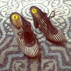 Sam Edelman Striped Clogs