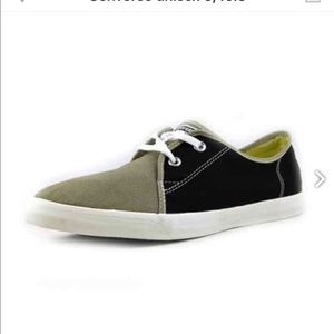 Converse unisex 9/10.5