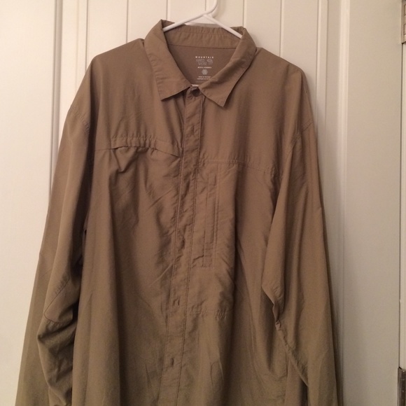Mountain Hard Wear button up - Picture 1 of 1