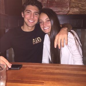 Meet your Posher, Caroline