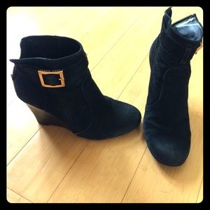 SOLD Authentic Tory Burch booties