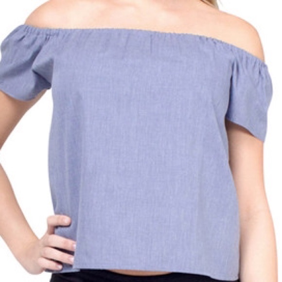 Atid Clothing Tops - NWT! Off the shoulder chambray top.