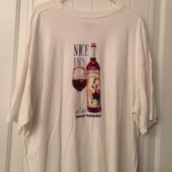 🎉Tommy Bahamas shirt like new - Picture 1 of 2