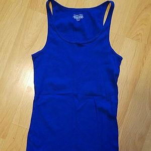 VS blue tank