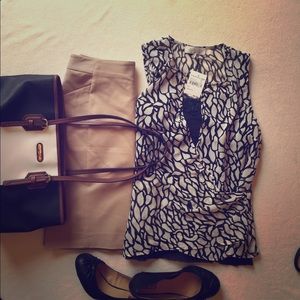 Short sleeve printed shell blouse