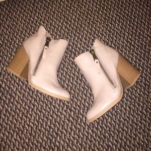 Brand new NWOT tan booties with zipper