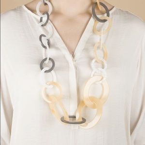 Costume jewelry necklace