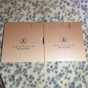 Anastasia Beverly Hills glow kit in 'that glow'