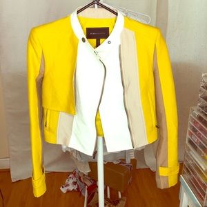 BCBG yellow coat