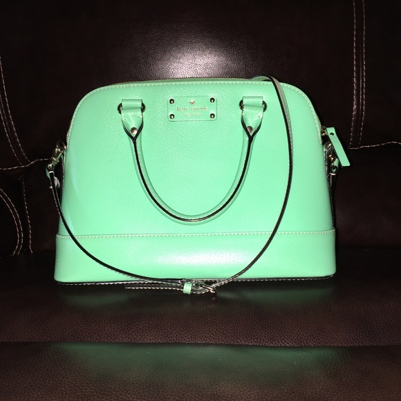 kate spade Handbags - 😋Kate Spade Purse 💚💚💚
