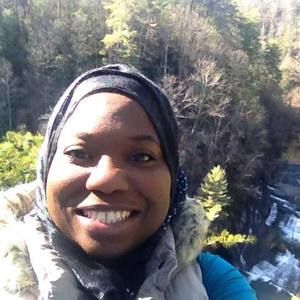 Meet your Posher, Zainab