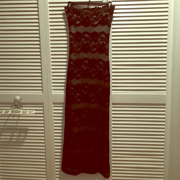 Black stretchy Bebe lace dress
