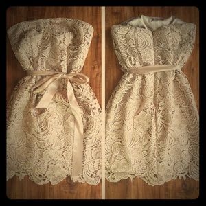 👗Adrianna Papell lace strapless dress👗