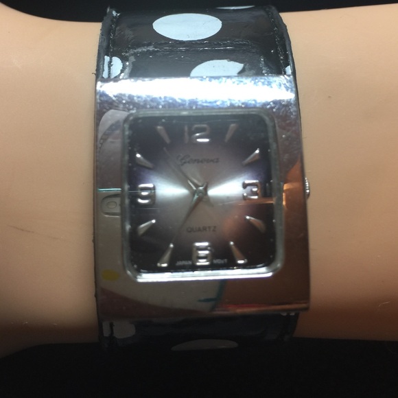 Geneva Watch - Picture 2 of 4
