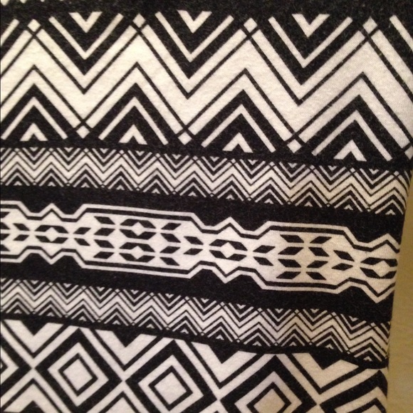 Top 🌺 - Picture 4 of 4