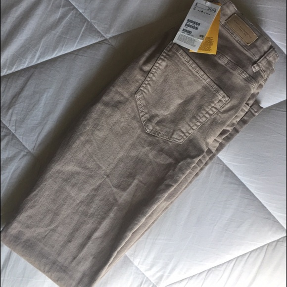 H&M Pants - H&M L.O.G.G Women's Slim Khaki Pants