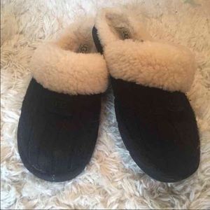 Ugg Australia Women's Knit Slippers