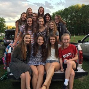 Meet your Posher, Anna