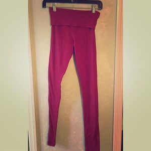 Red Tobi leggings