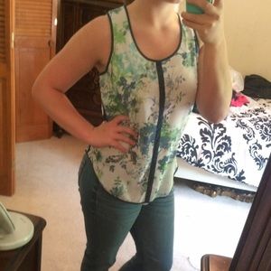 Floral tank