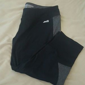 Capris workout leggings