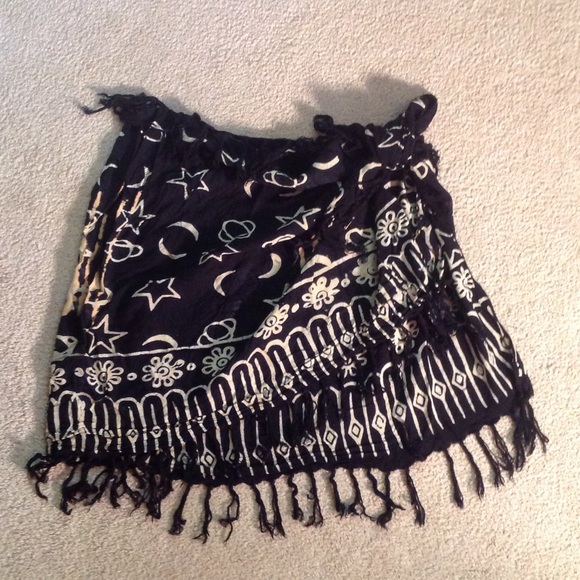 Vintage Moon & Stars Beach Skirt - Picture 1 of 4