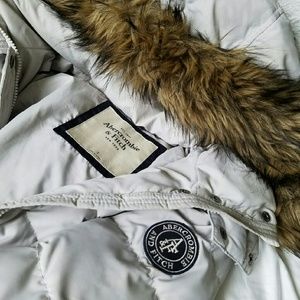 Abercrombie & Fitch Puffer Coat