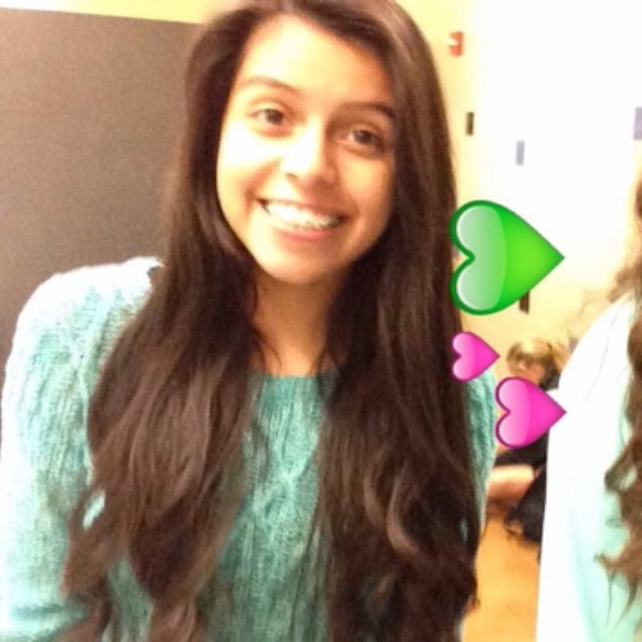 Meet your Posher, Ivon