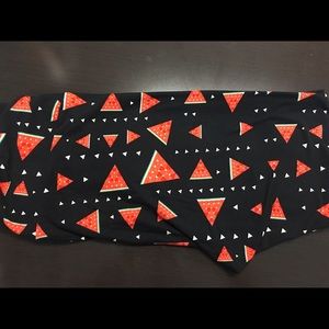 LuLaRoe TC NWT Watermelon leggings-- Unicorn!
